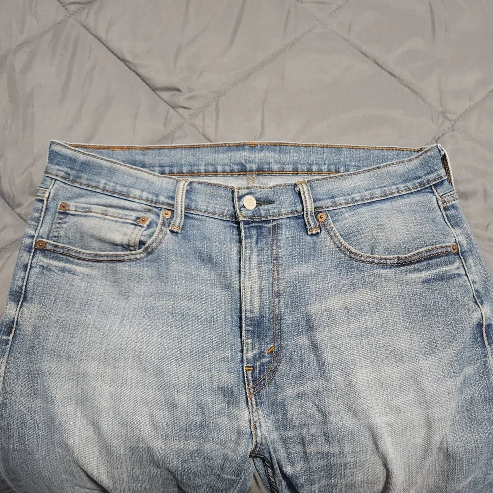 Levi's 519 Jeans Men's 36x34 Extreme Skinny Light Wash Blue Denim -‎ Read Size